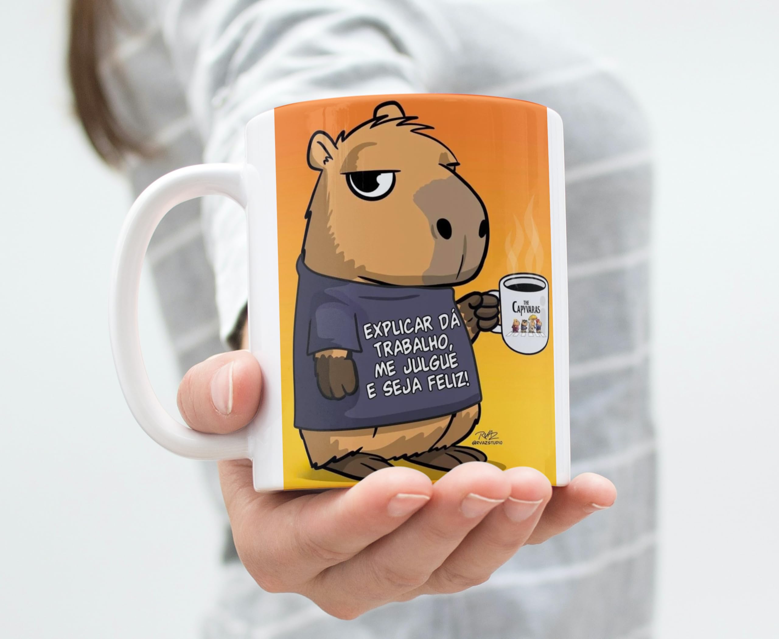 Caneca de Cerâmica com Capivara Engraçada