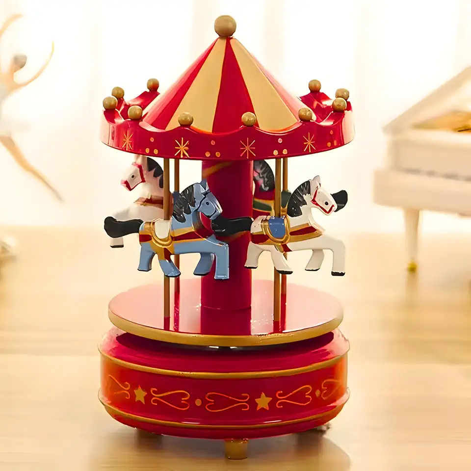 Carrossel Musical Vermelho e Dourado