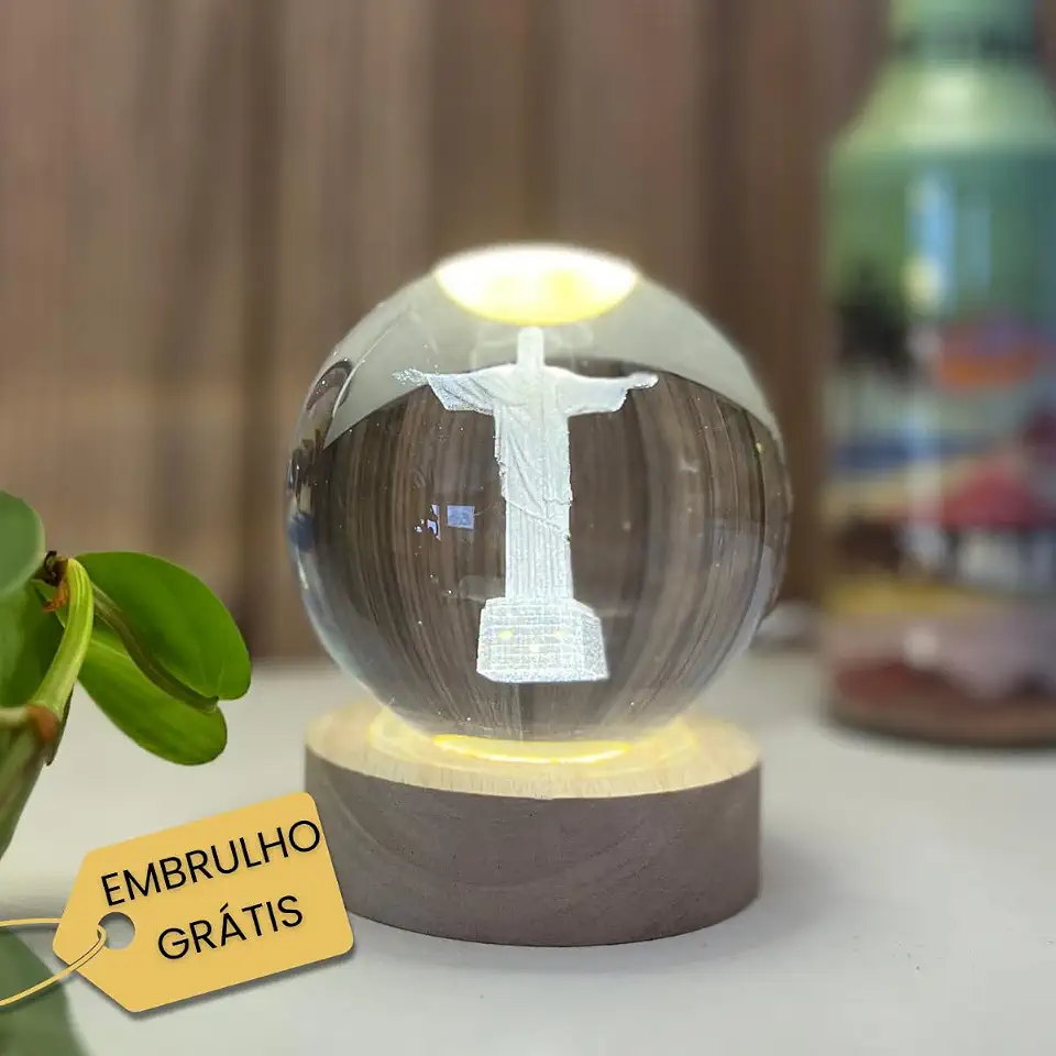 Luminária de Mesa Cristo Redentor 3D LED